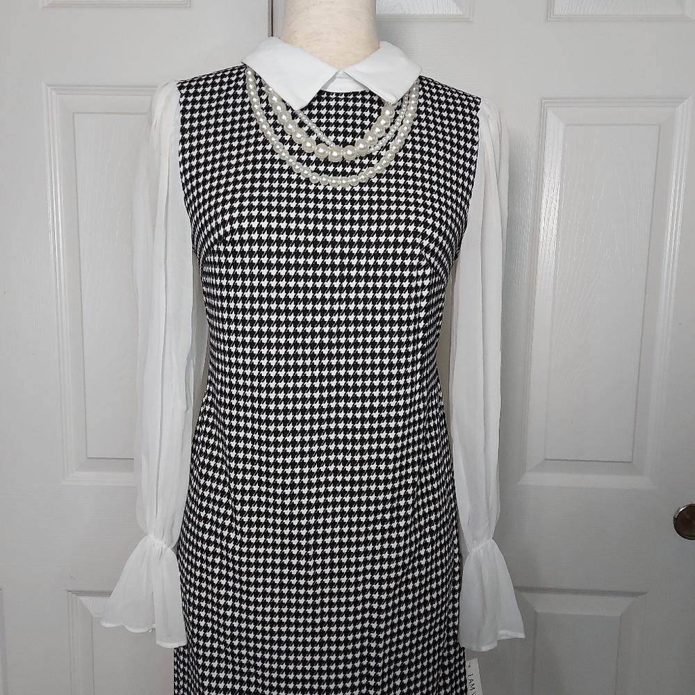 TWEED|Shelby & Palmer|black & white patterned dress w/pearl necklace|Size:6